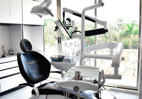 Dental Chair with Intraoral camera